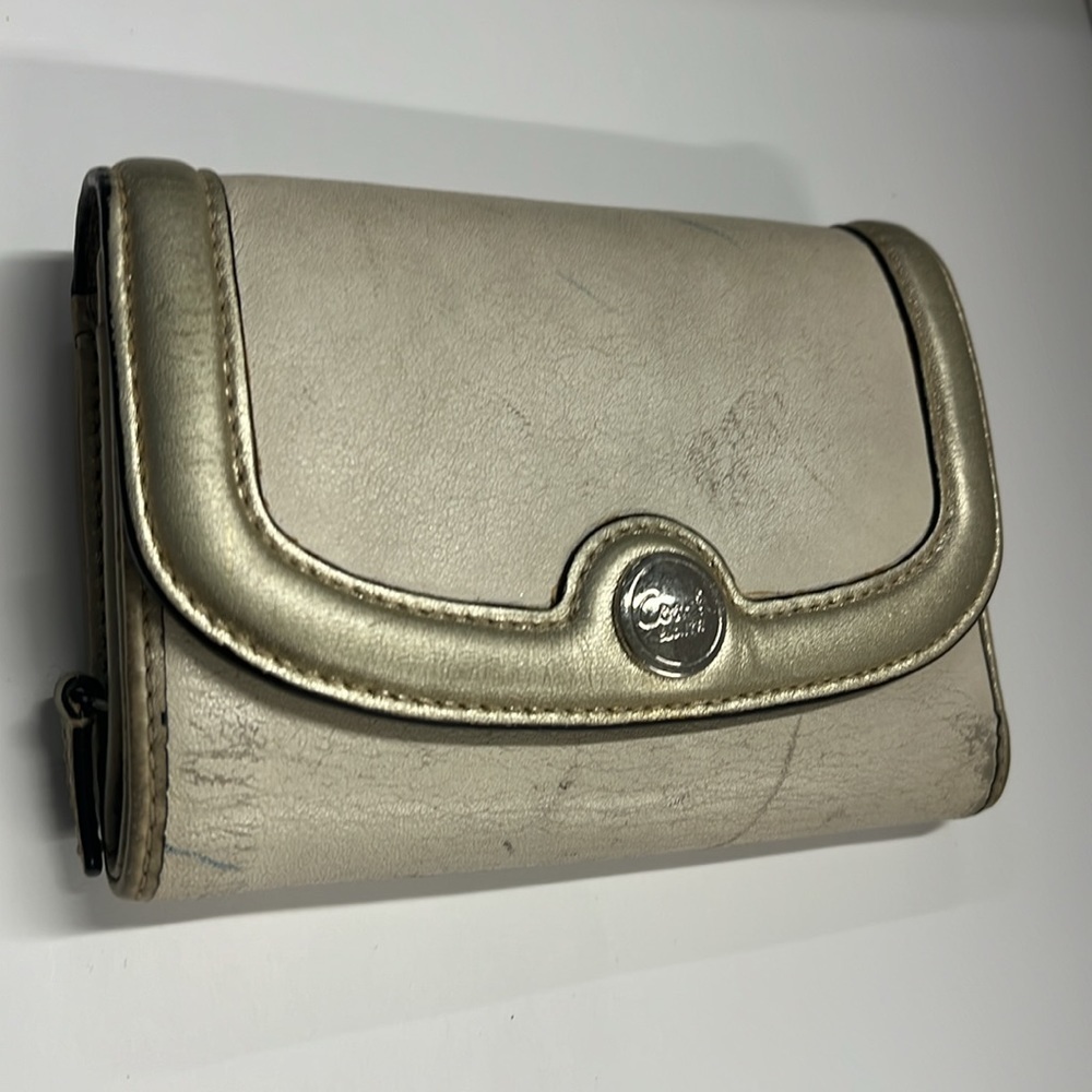 Coach Tri Fold Cream Gold Leather Snap Wallet